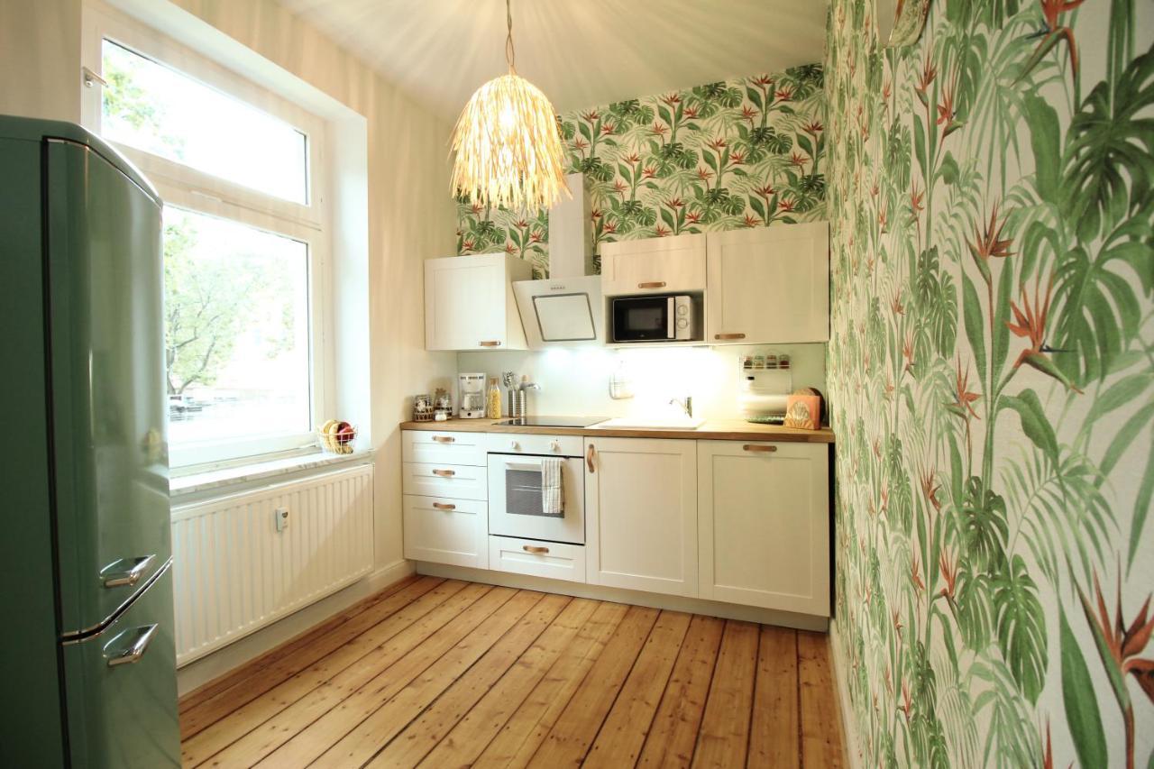 Secret Hideaways Tropical Feeling Mit 2 Schlafzimmer Nahe City L Messe L Flughafen L Hbf 뒤스부르크 외부 사진